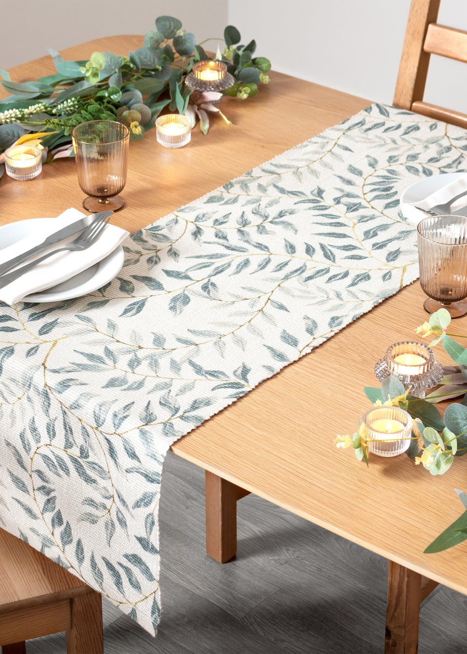 furn. Vinea Table Runner (230 x 35cm)