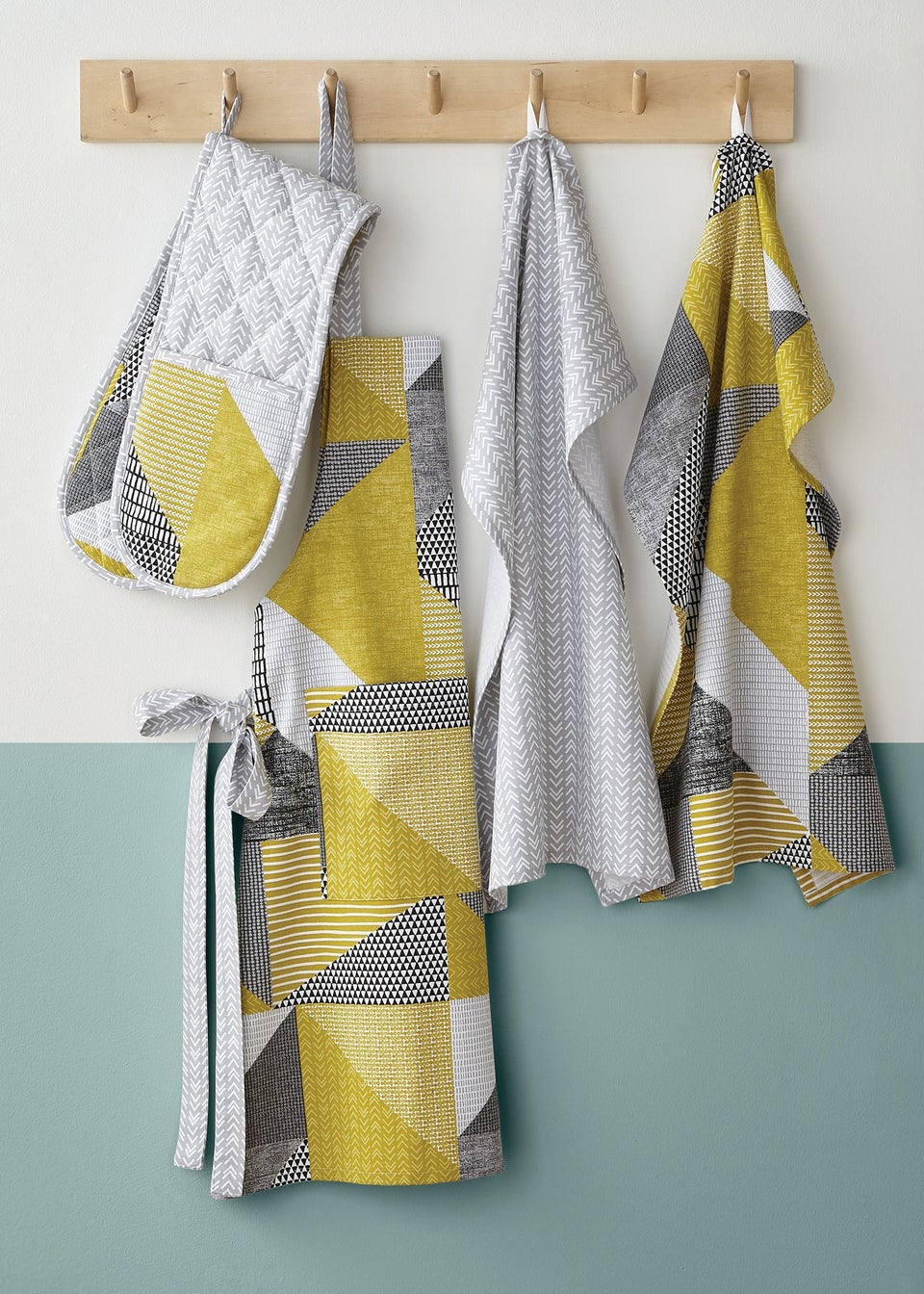 Catherine Lansfield Ochre Larsson Geo Cotton Kitchen Double Oven Glove