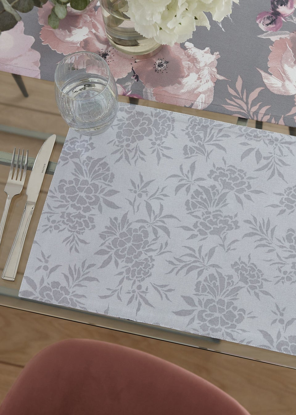 Catherine Lansfield Grey Floral Cotton Dining Placemat 4 Pack (30x46 cm)