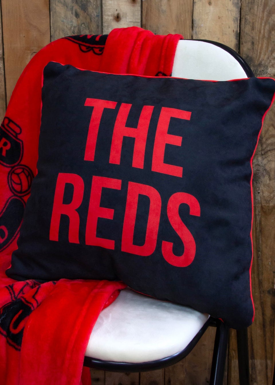 Manchester United FC Crest Square Cushion (40x40cm)