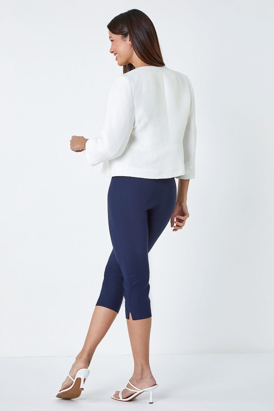 Roman Ivory 3/4 Sleeve Pleated Textured Cropped Jacket