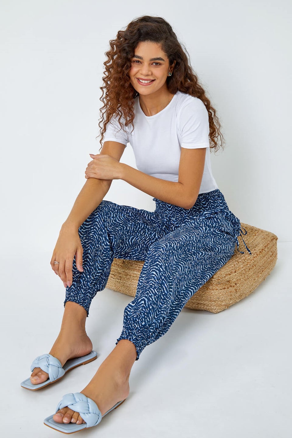 Roman Blue Wave Print Elastic Waist Hareem Trousers