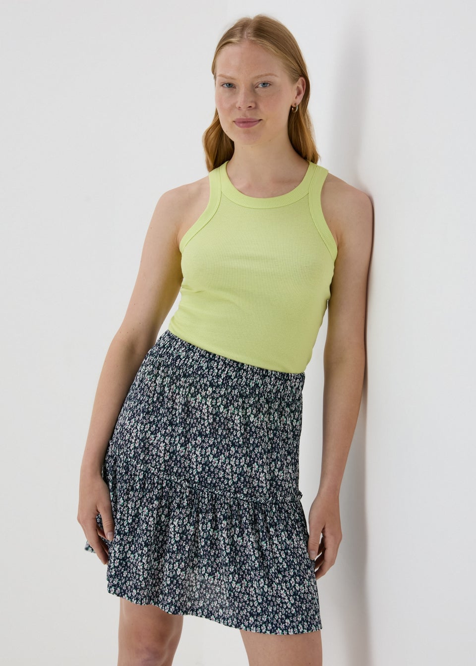 Mini skirt matalan shop