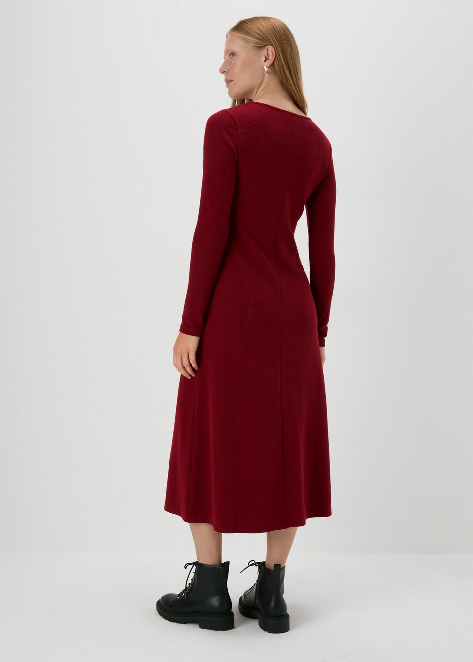 Burgundy Ribbed Scoop Neck Midi Dress