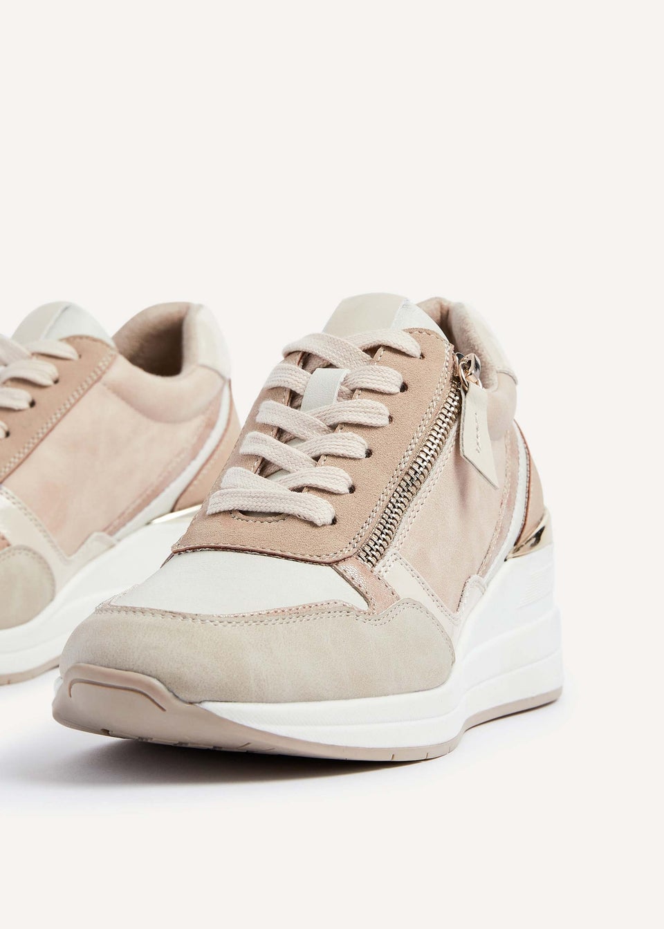 Linzi Aylin Camel Colour Block Wedge Trainer
