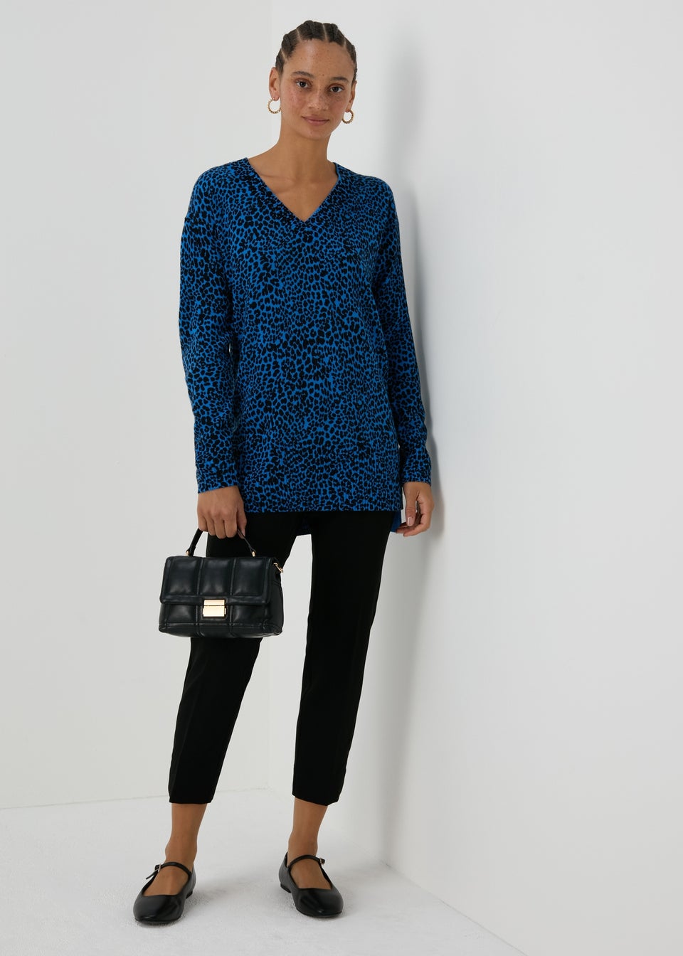 Leopard print v neck jumper shop