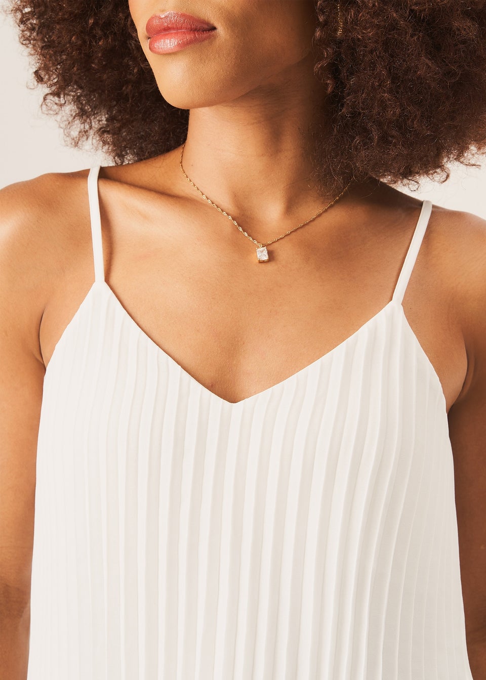 Gini London Ivory Strappy Pleated Cami Top