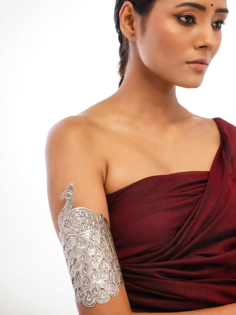 Aitihya Women Silver Tone Fashion Cuffs & Bracelet