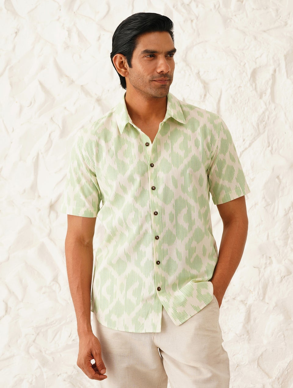 Men Green Cotton Straight Fit Half Sleeves Shirts