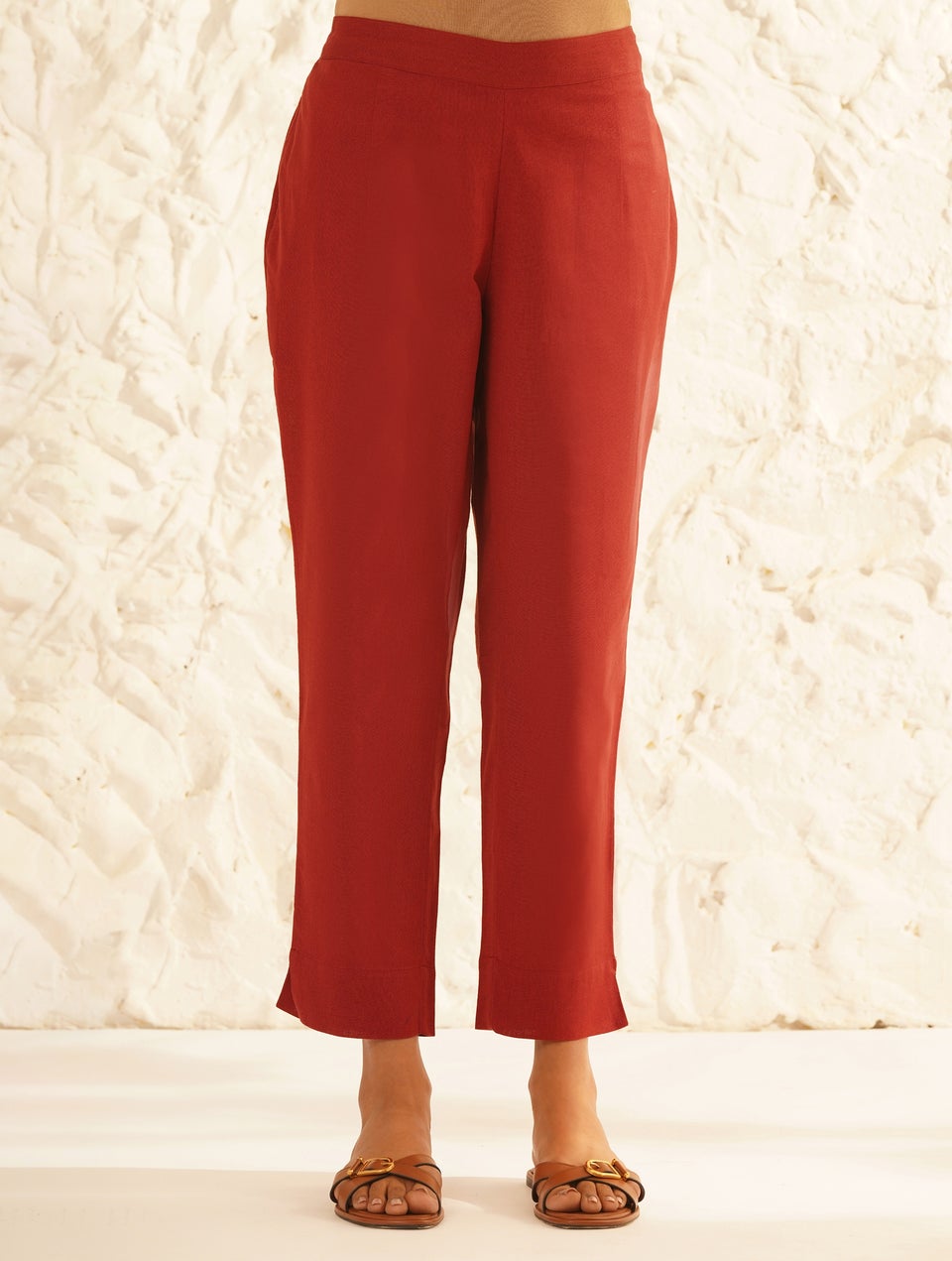 Women Red Cotton Solid Ankle Length Straight Fit Pant - XS