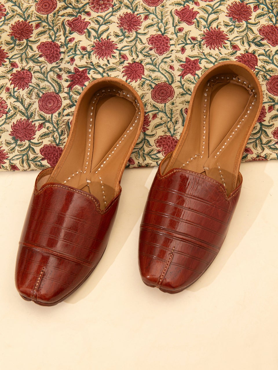 Men Brown Embroidered Mojris & Juttis - 7