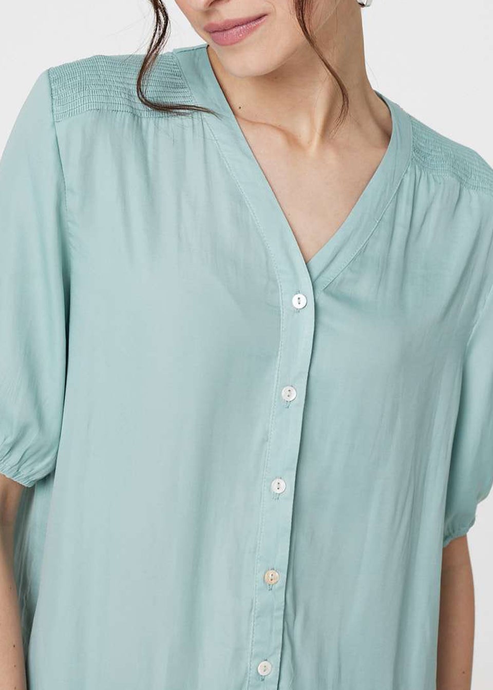 Izabel London Sage Plain V-Neck Puff 1/2 Sleeve Shirt