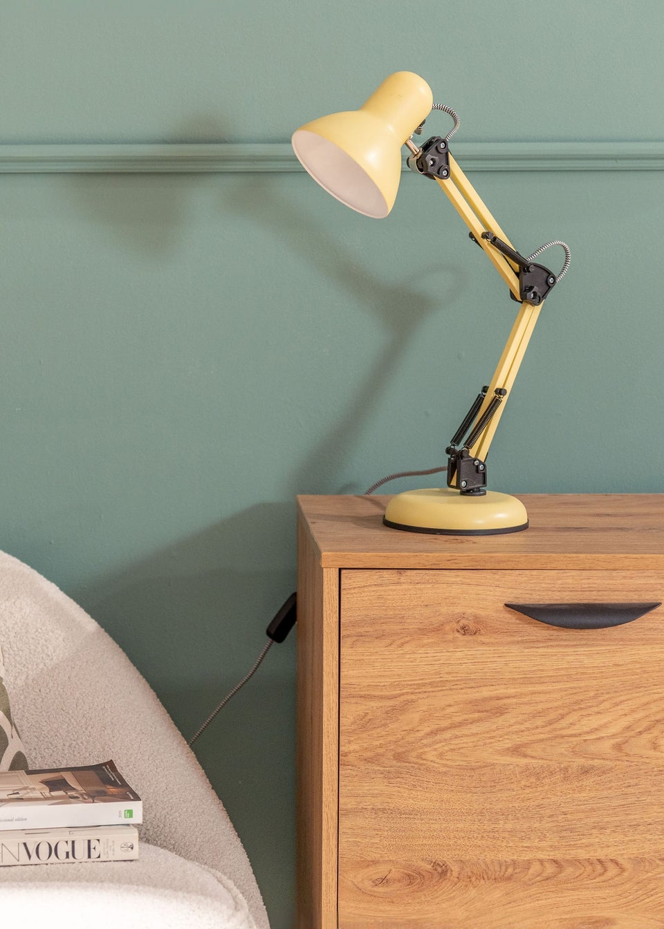 ValueLights Frankie Yellow Metal Desk Lamp (40cm x 37cm x 15.5cm)