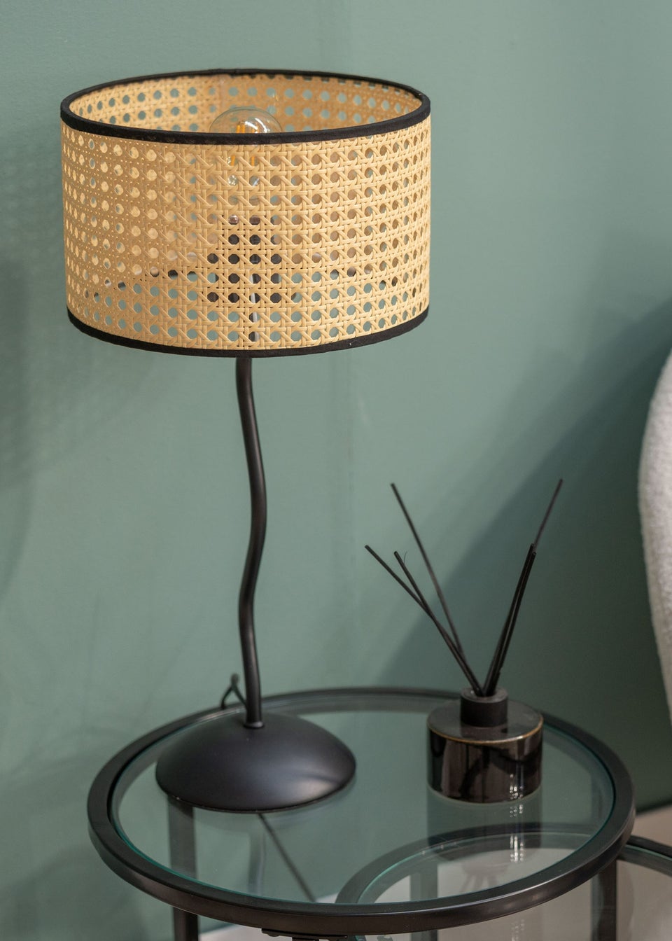 ValueLights Wiggle Black Metal Table Lamp Cane Shade (50cm x 25cm)