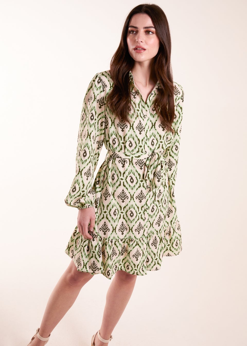 Blue vanilla green dress shop