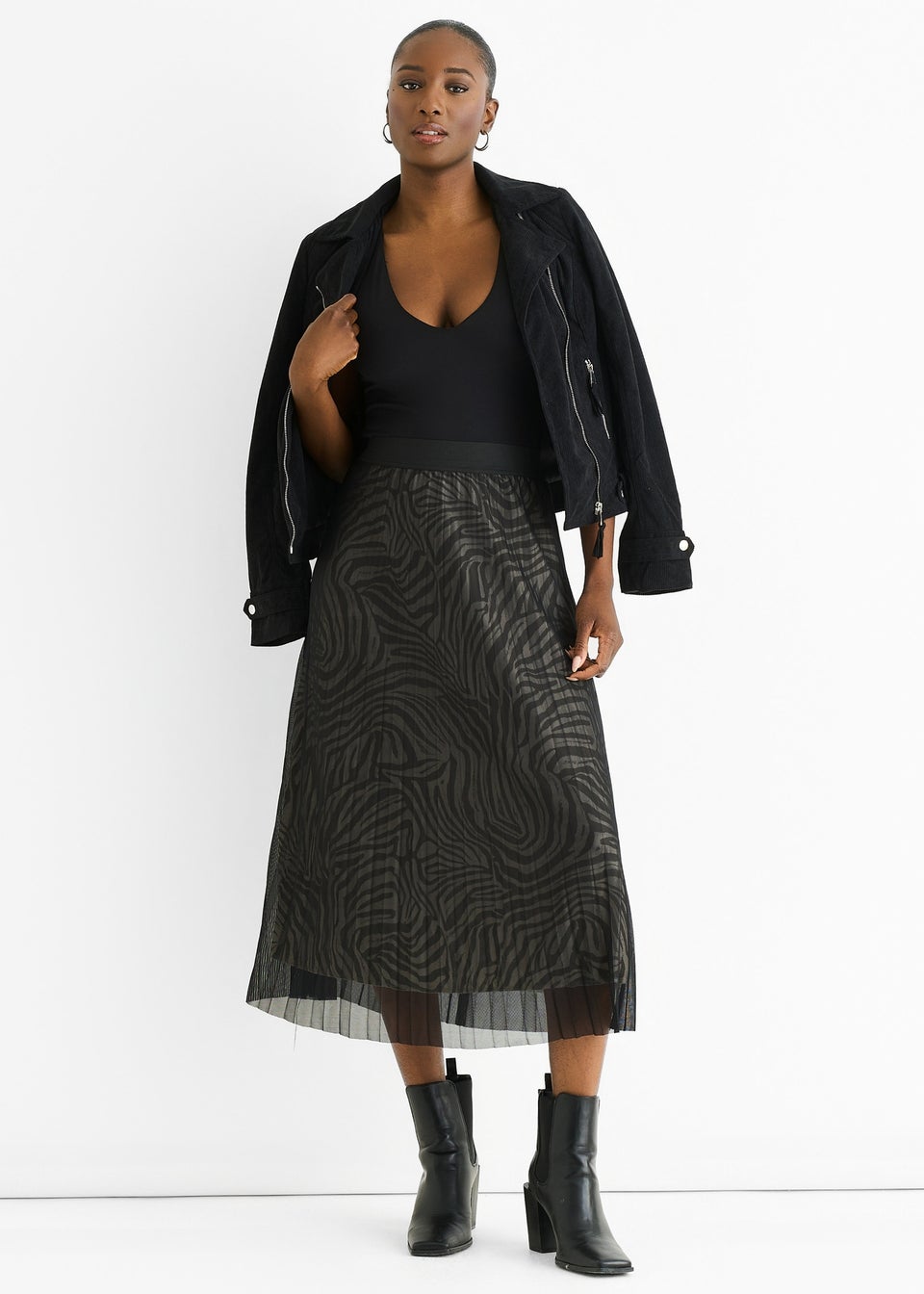 Gini London Black Animal Print Mesh Overlay Pleated Midi Skirt