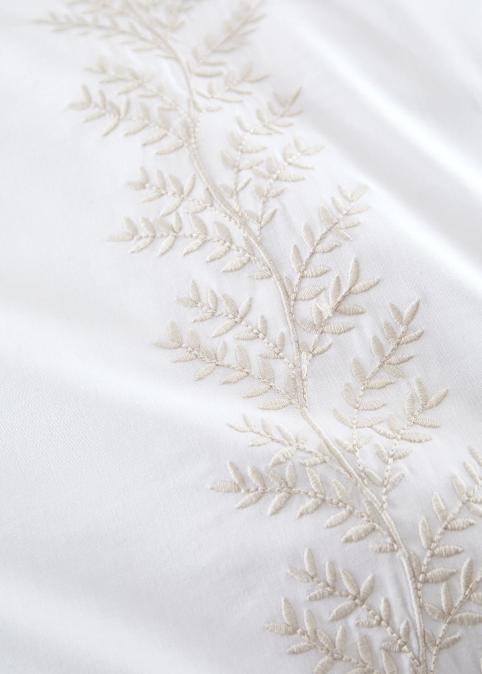 Bianca Fine Linens Embroidery Leaf 180 Thread Count Cotton Duvet Cover Set