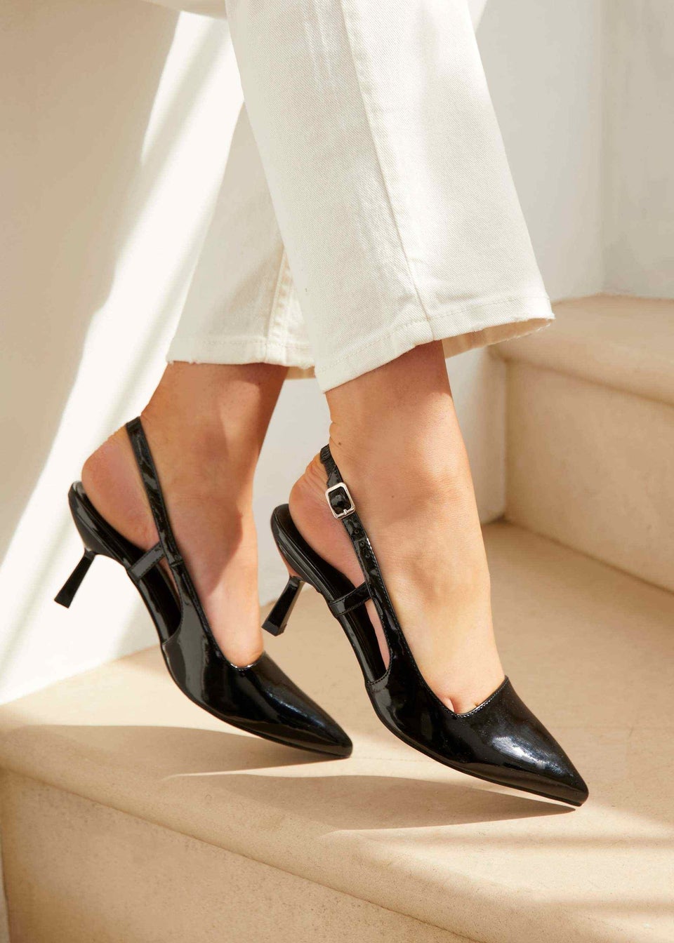 Black court shoes matalan clearance