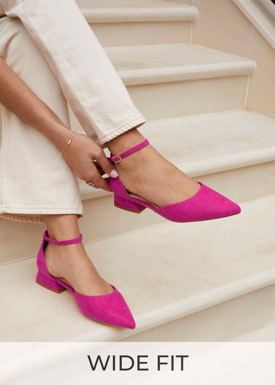 Linzi Dolly Wide Fit Fuchsia Faux Suede Low Block Court Heel Matalan