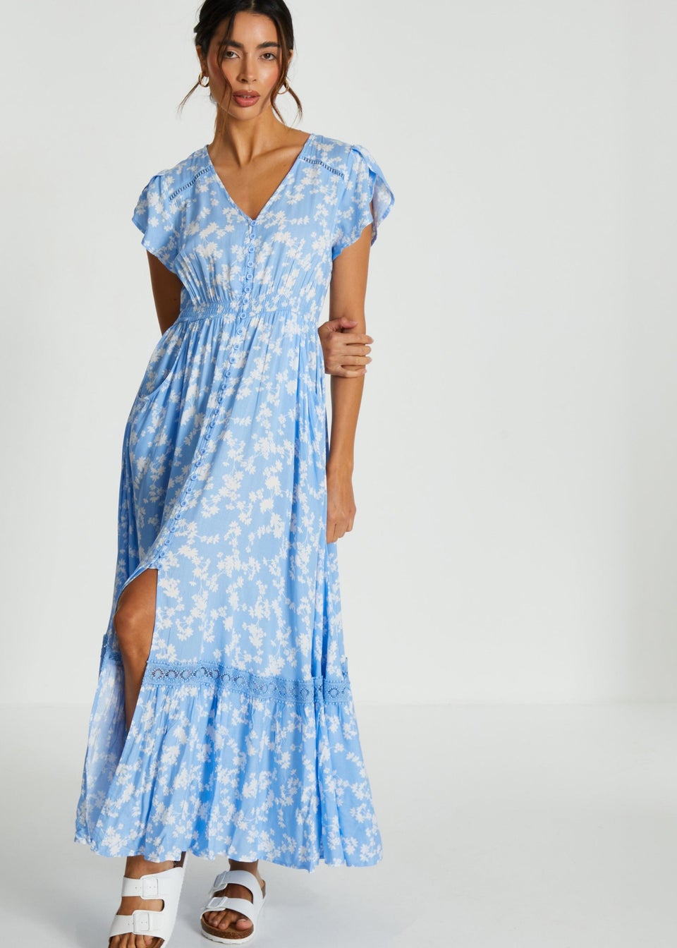 Quiz Blue Ditsy Floral Crochet Trim Maxi Dress