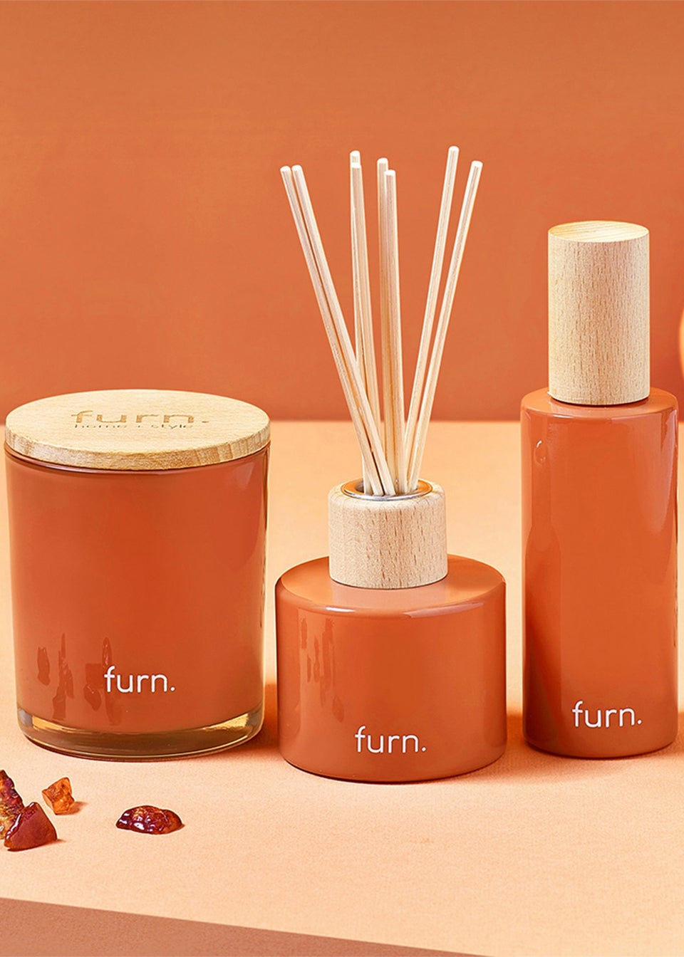 furn.Wildlings Amber, Cinnamon + Mandarin Scented Glass Candle (8.5 x 10 x 8.5cm)