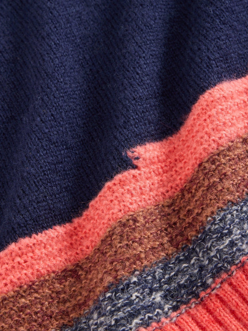 Strickweste mit V-Ausschnitt