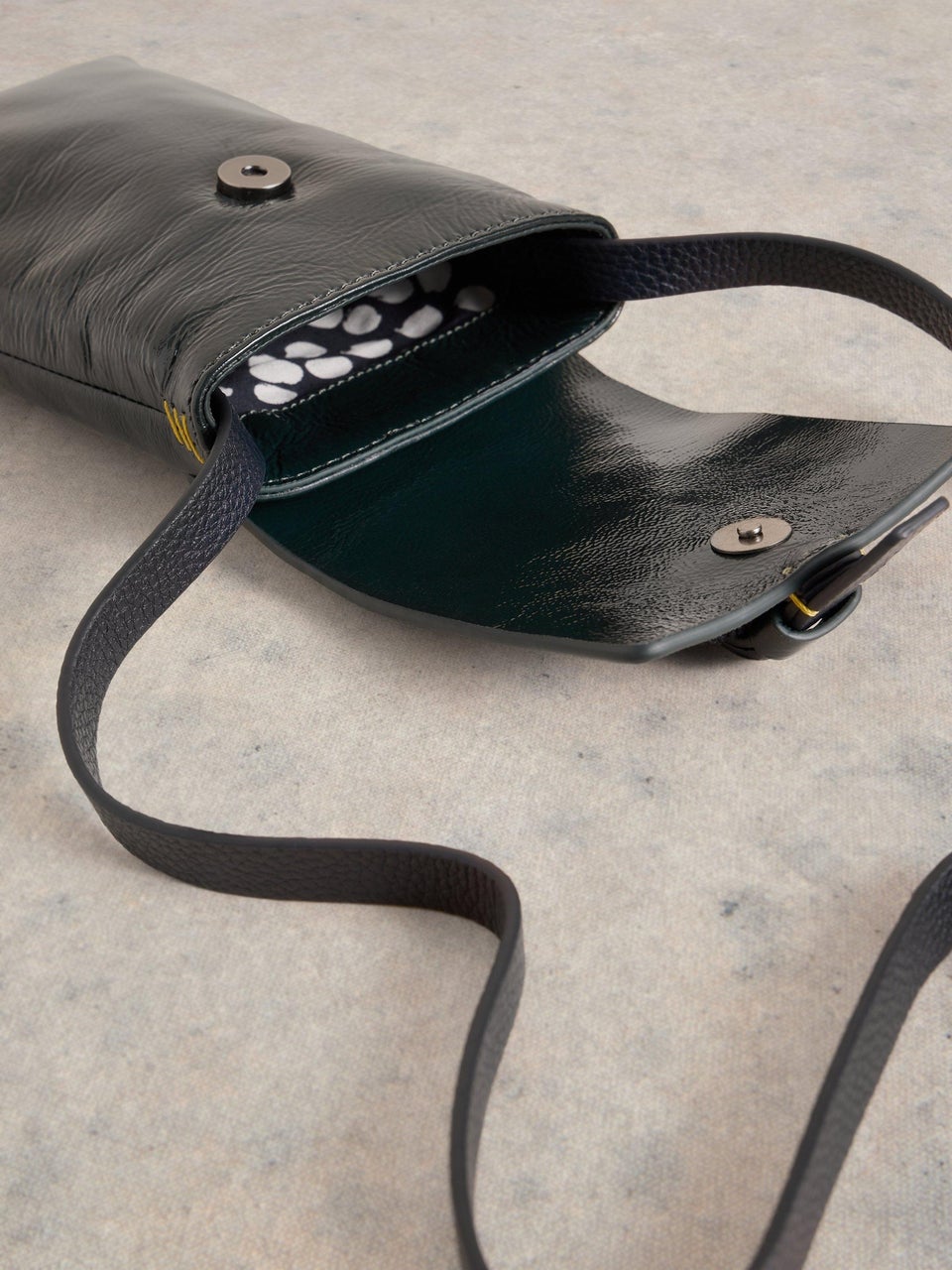 Handytasche Clara aus Leder