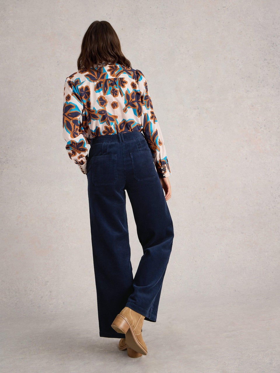 Kordhose Belle mit weitem Bein