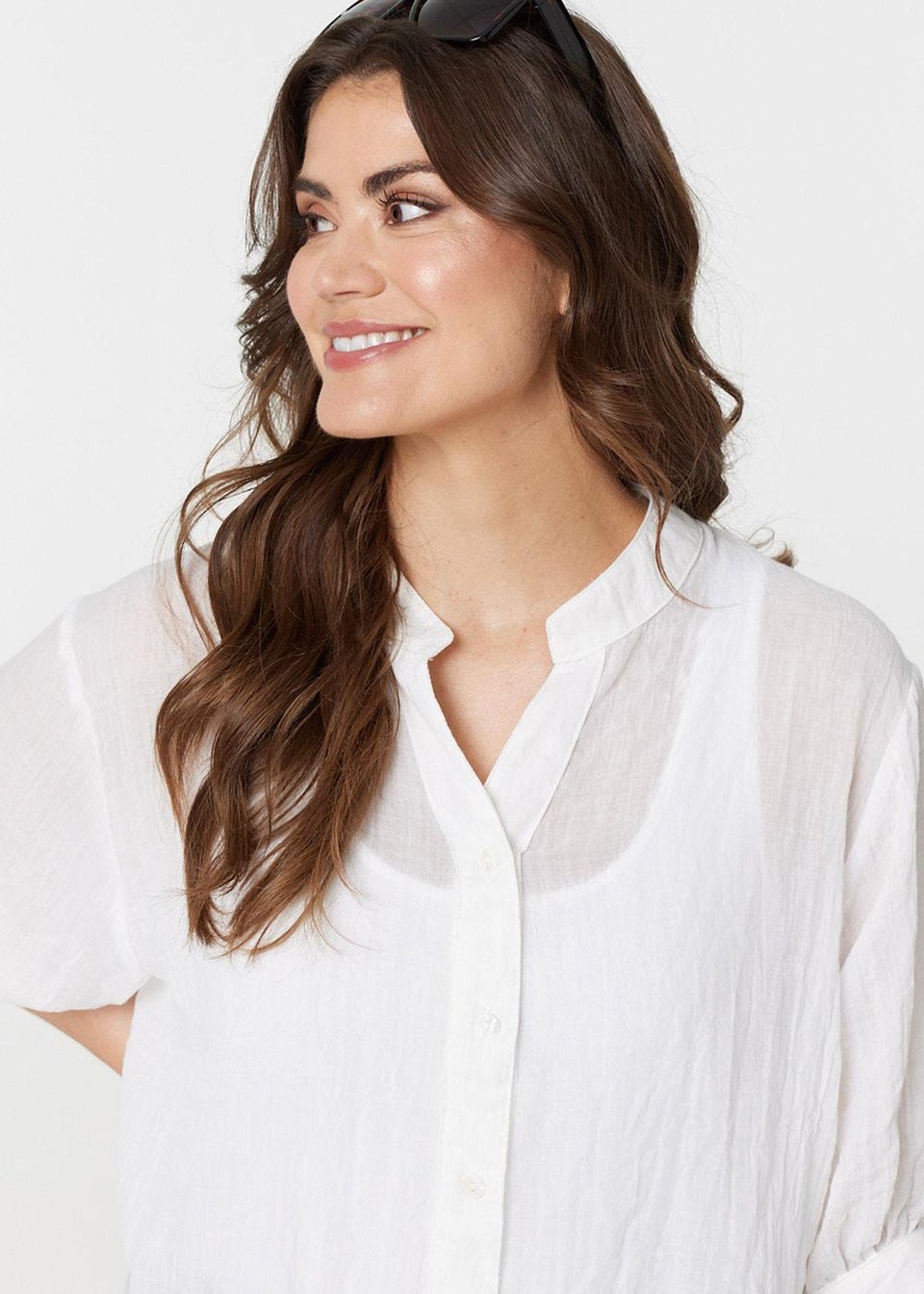 Izabel London White Collarless Button Back 3/4 Sleeve Blouse