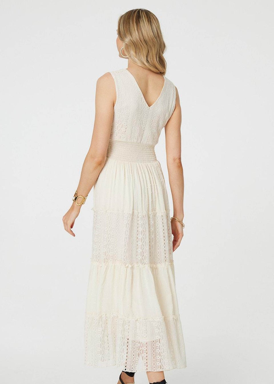 Izabel London White Lace Detail Sleeveless Tiered Maxi Dress