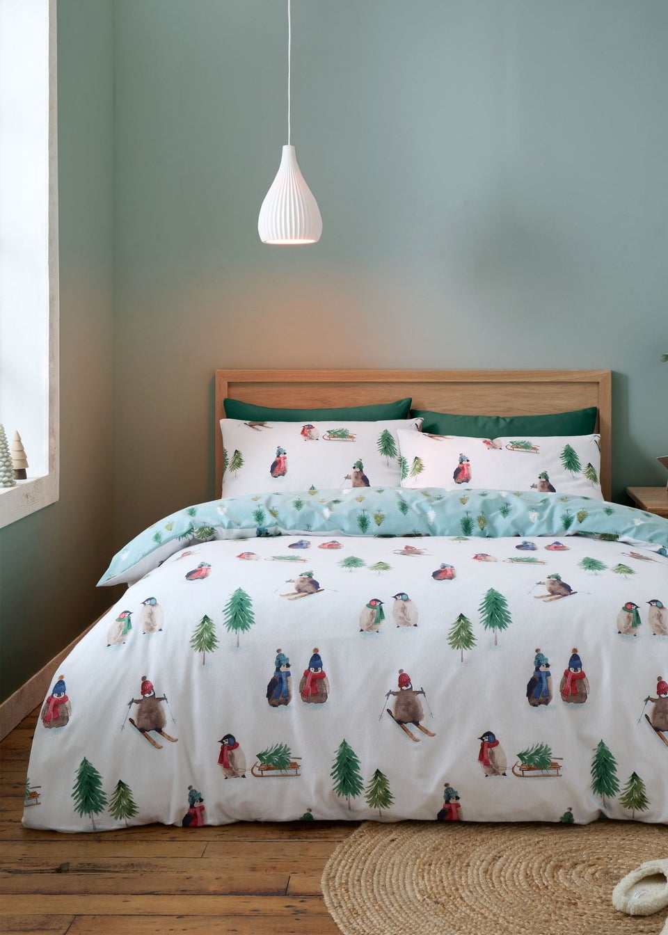 Catherine Lansfield Brushed Snowy Penguin Reversible Duvet Cover Set