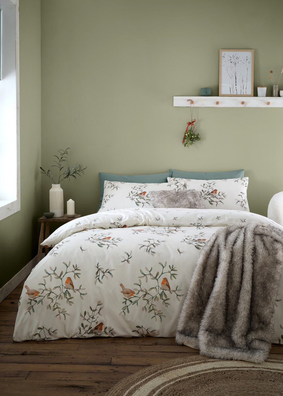 Catherine Lansfield Brushed Mistletoe Robins Cotton Reversible Duvet Cover Set