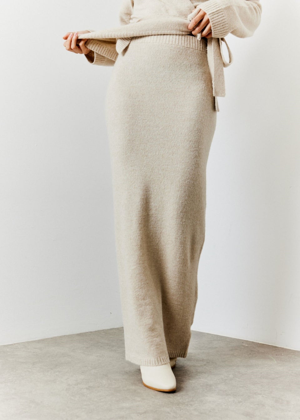 In The Style Oatmeal Knit Co Ord Maxi Skirt