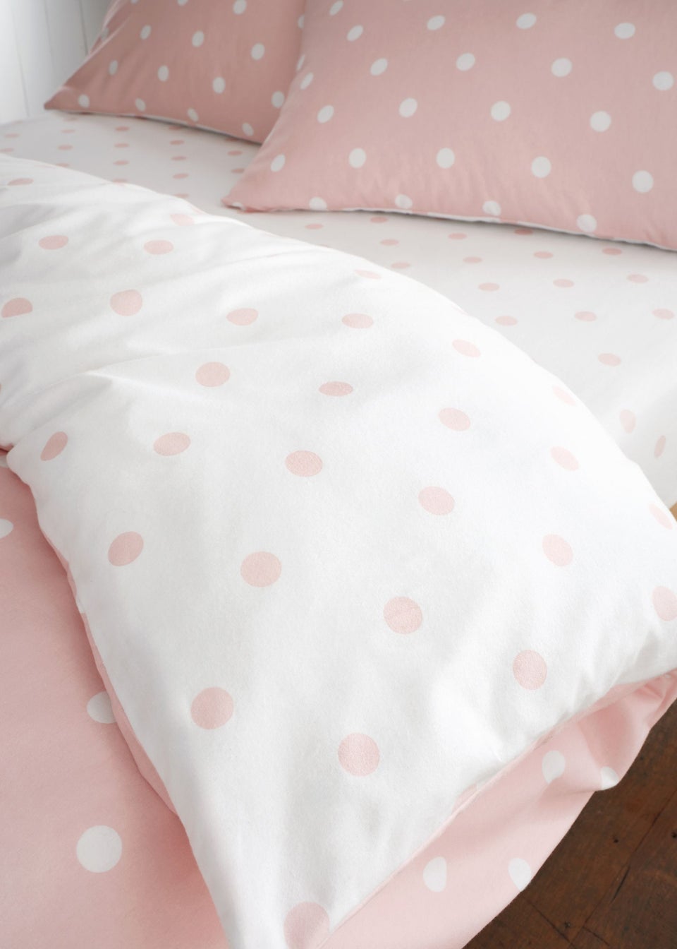 Catherine Lansfield Brushed Polka Dot Cotton Fitted Sheet Matalan