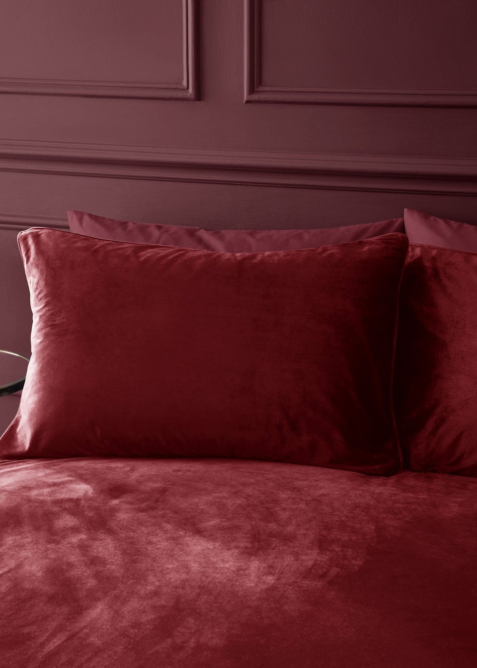 Catherine Lansfield Kingsley Soft Matt Velvet Duvet Cover Set