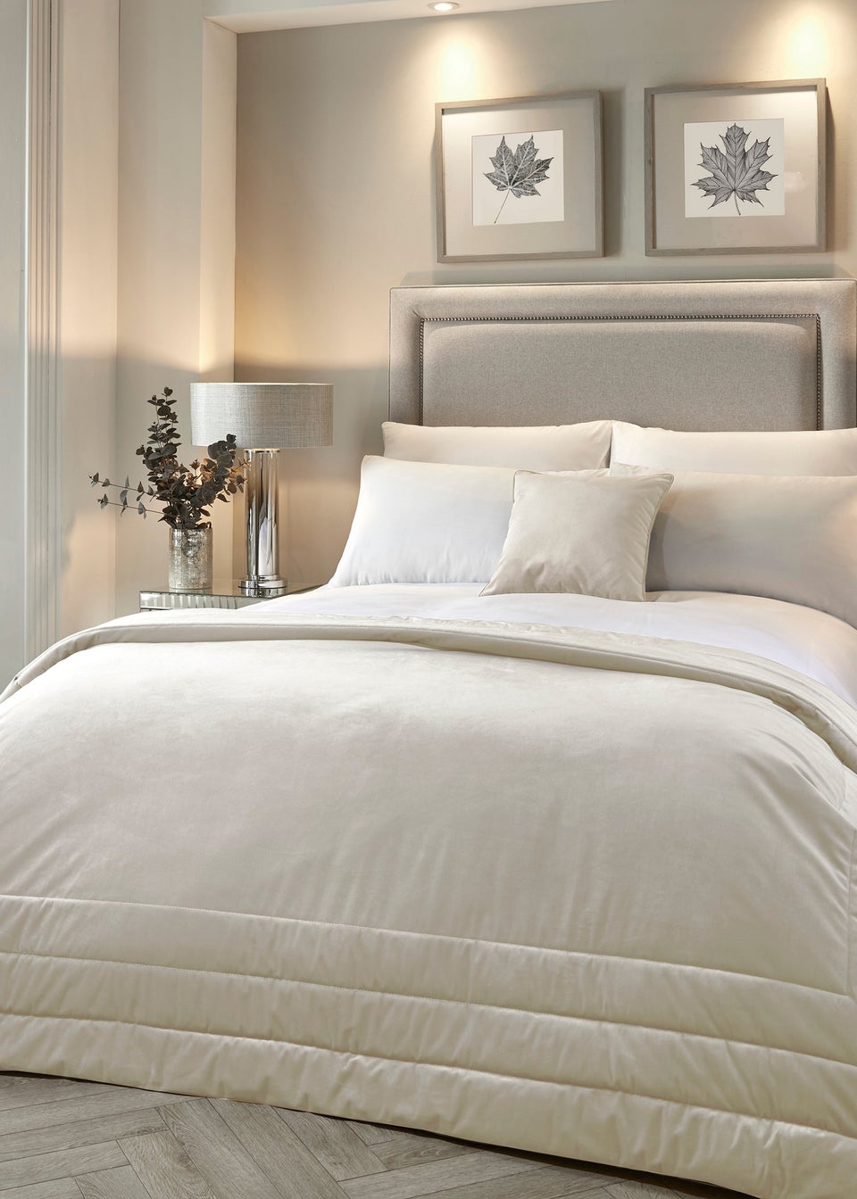 Laurence Llewelyn-Bowen Chic Ivory Velvet Bedspread