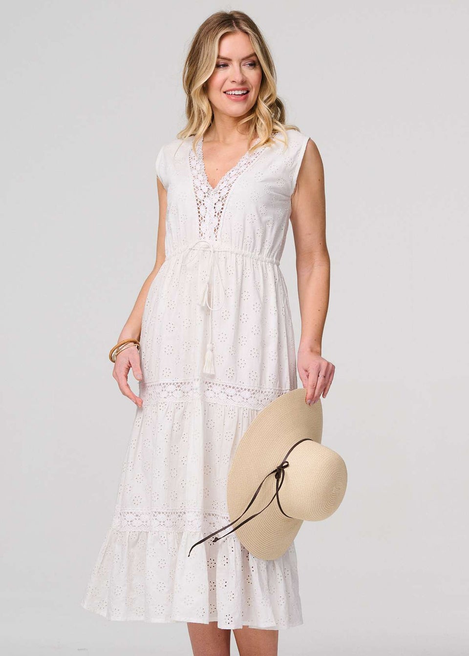 Izabel London White Broderie Anglaise Tiered Dress