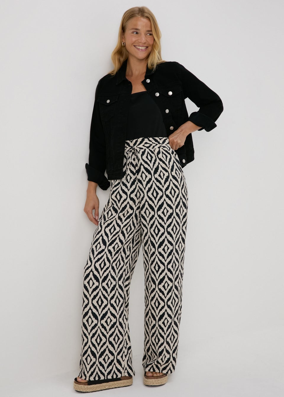 Monochrome Print Wide Leg Trousers