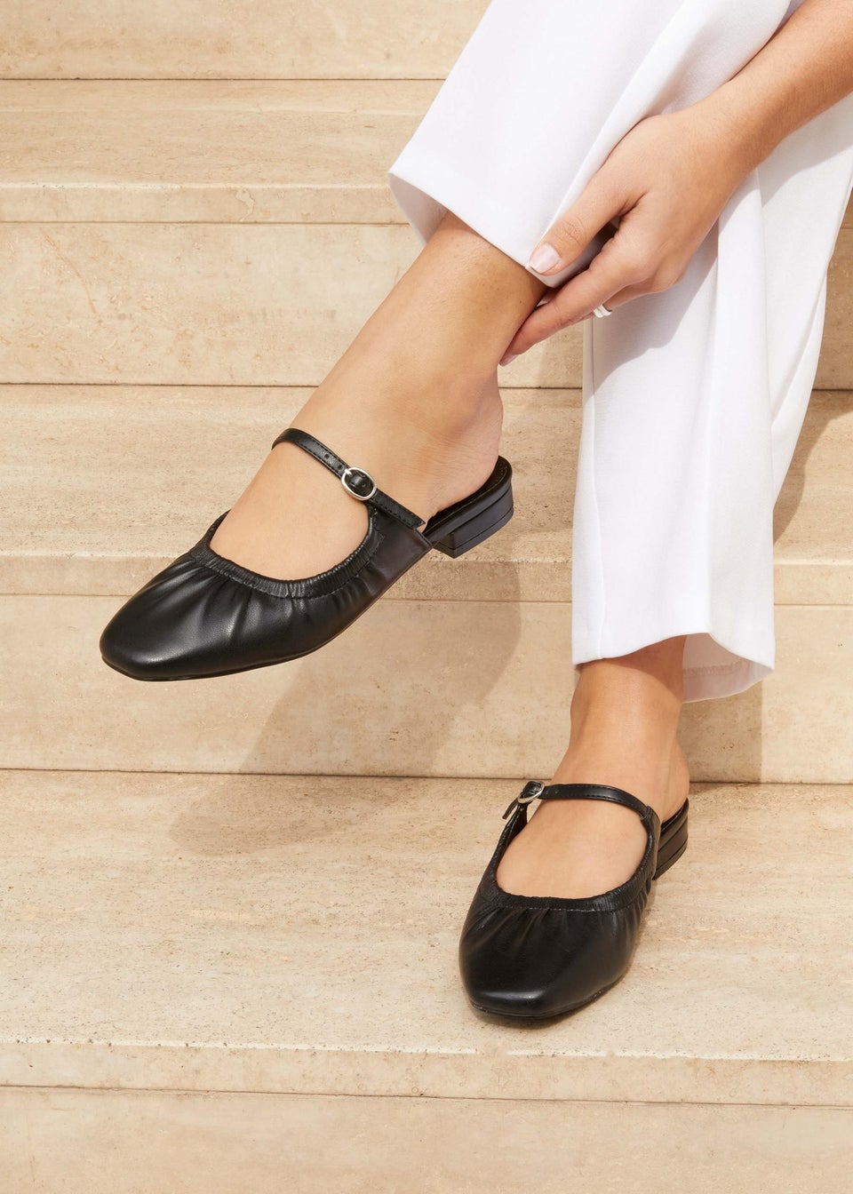 Open toe mary jane shoes deals