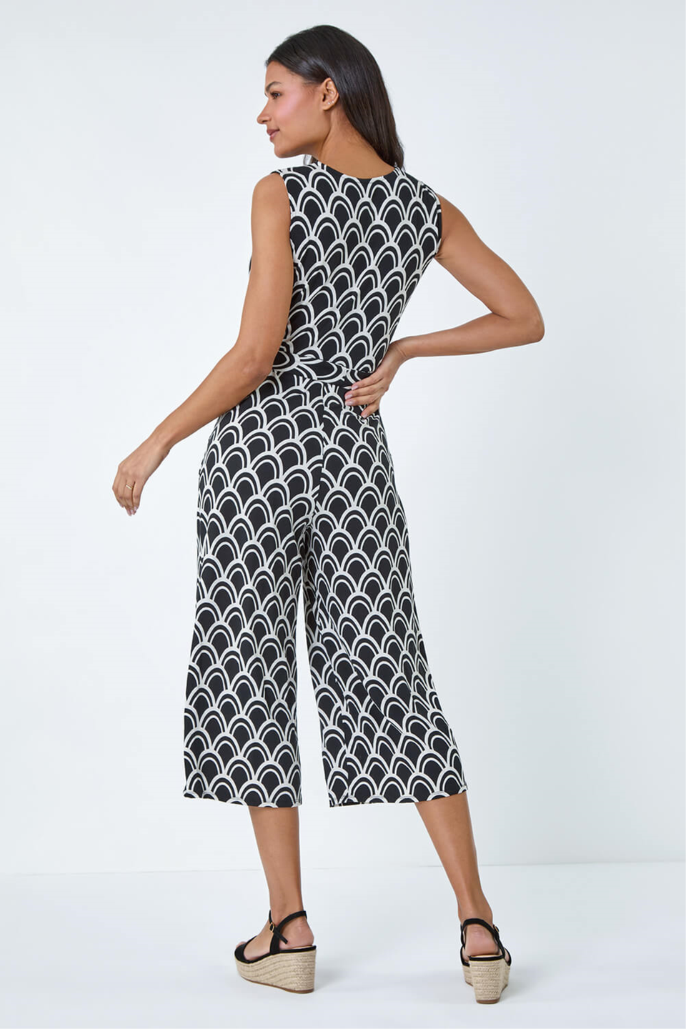 Roman Black Sleeveless Shell Print Stretch Jumpsuit