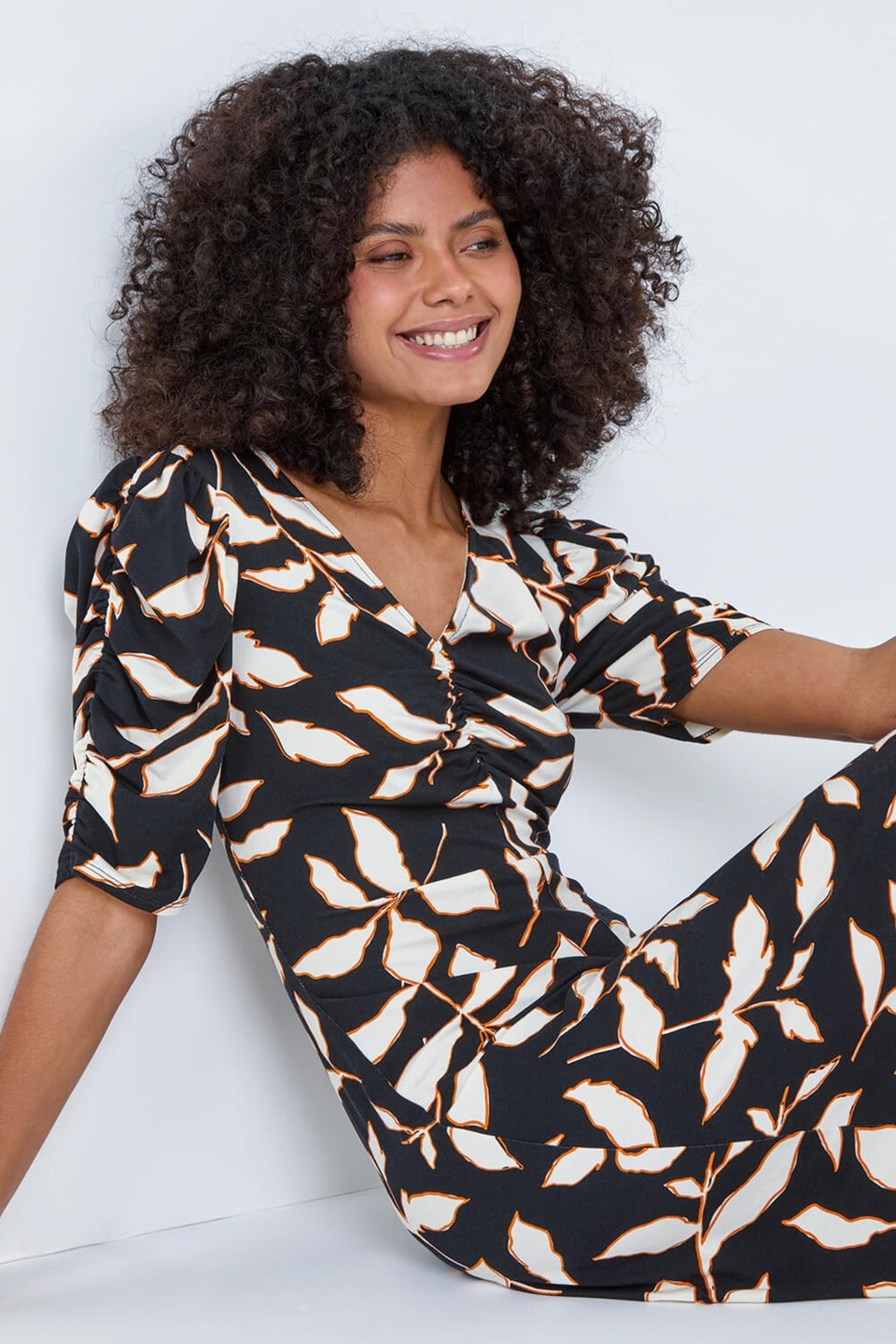 Dusk Black Ditsy Leaf Ruched Puff Sleeve Dress Matalan