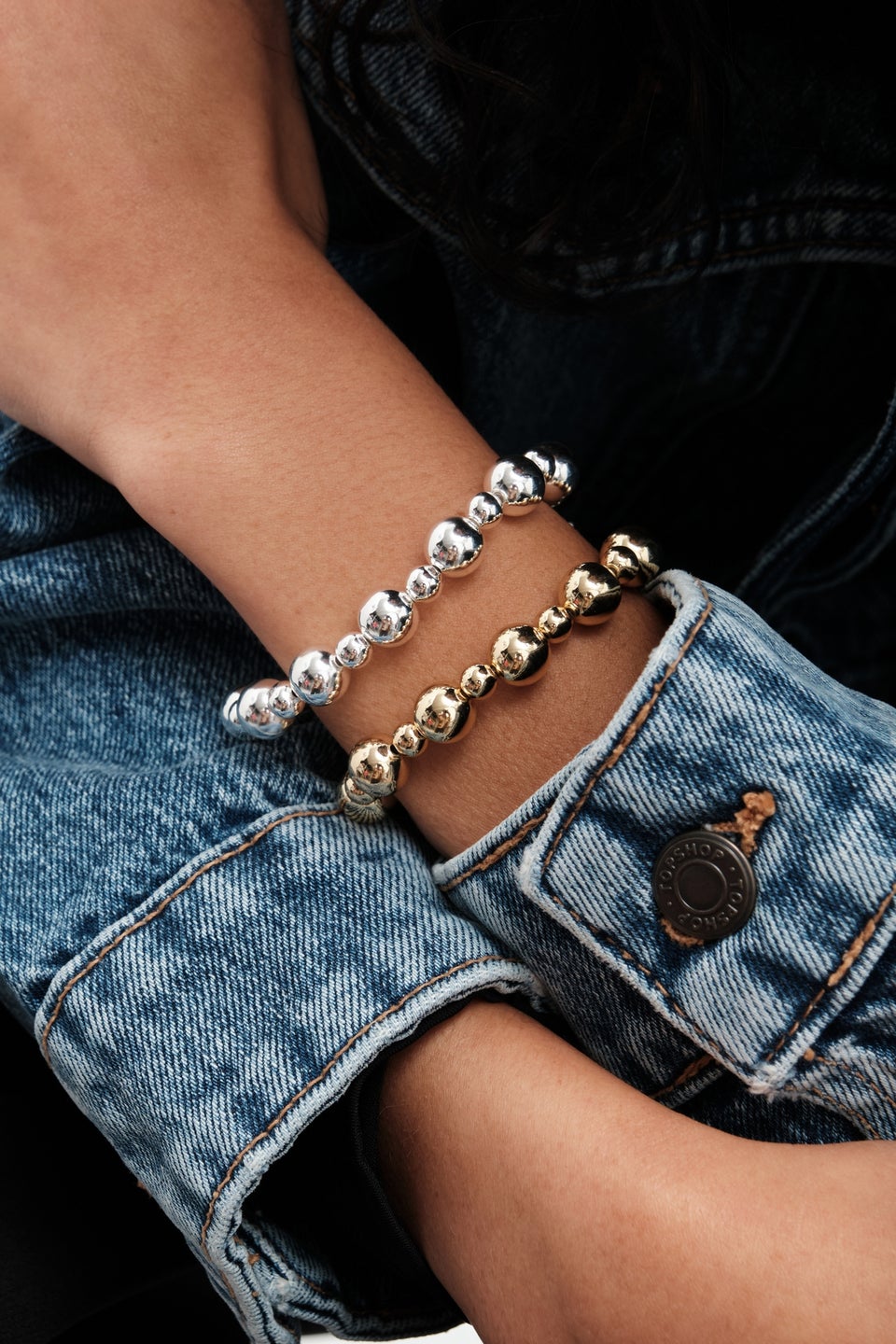 Mood Gold Polished Orb T-Bar Bracelet