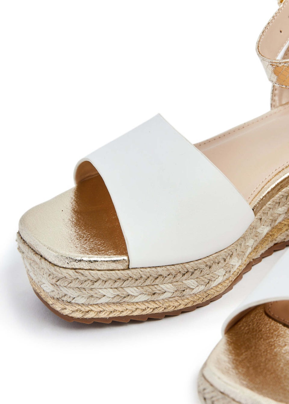 Linzi Malaga Gold Plaited Flatform Wedge Sandal