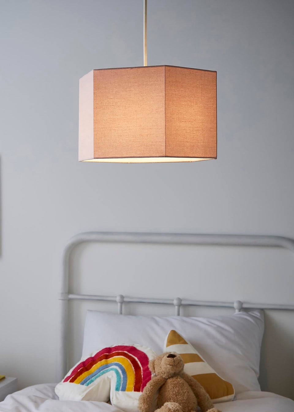 Glow Hexagon Shape Shade Pink (20cm x 29cm)