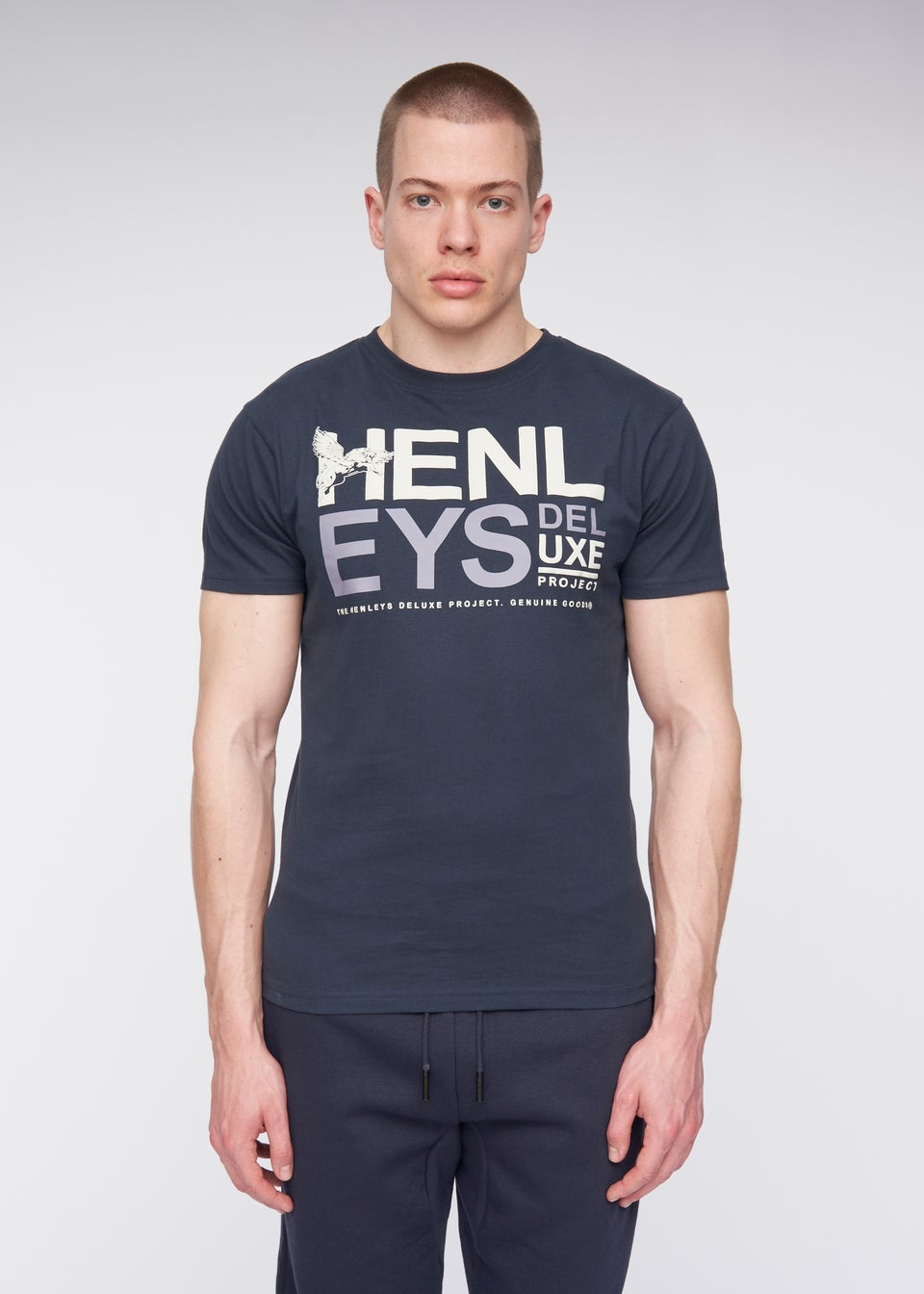 Henleys Navy  Classhen T-Shirt