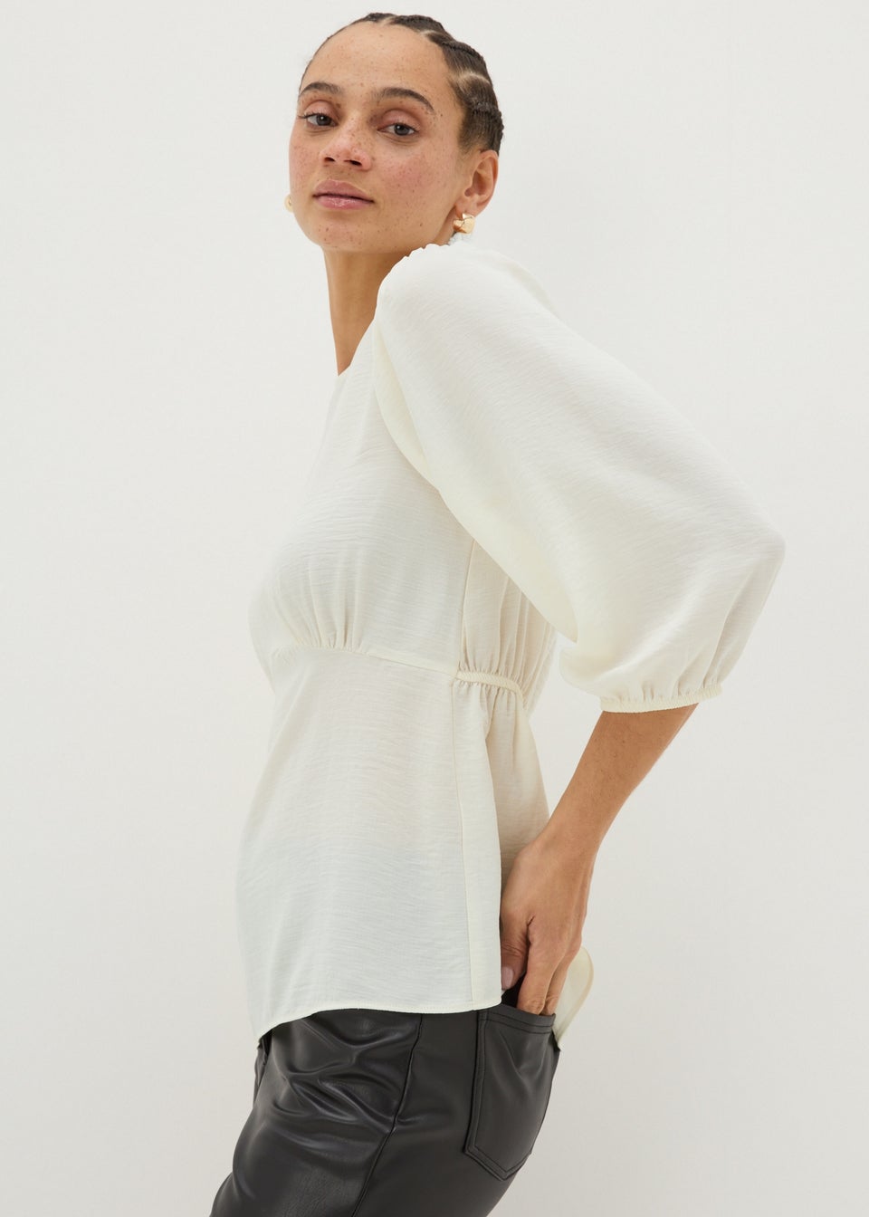 Cream 3/4 Sleeve Blouse