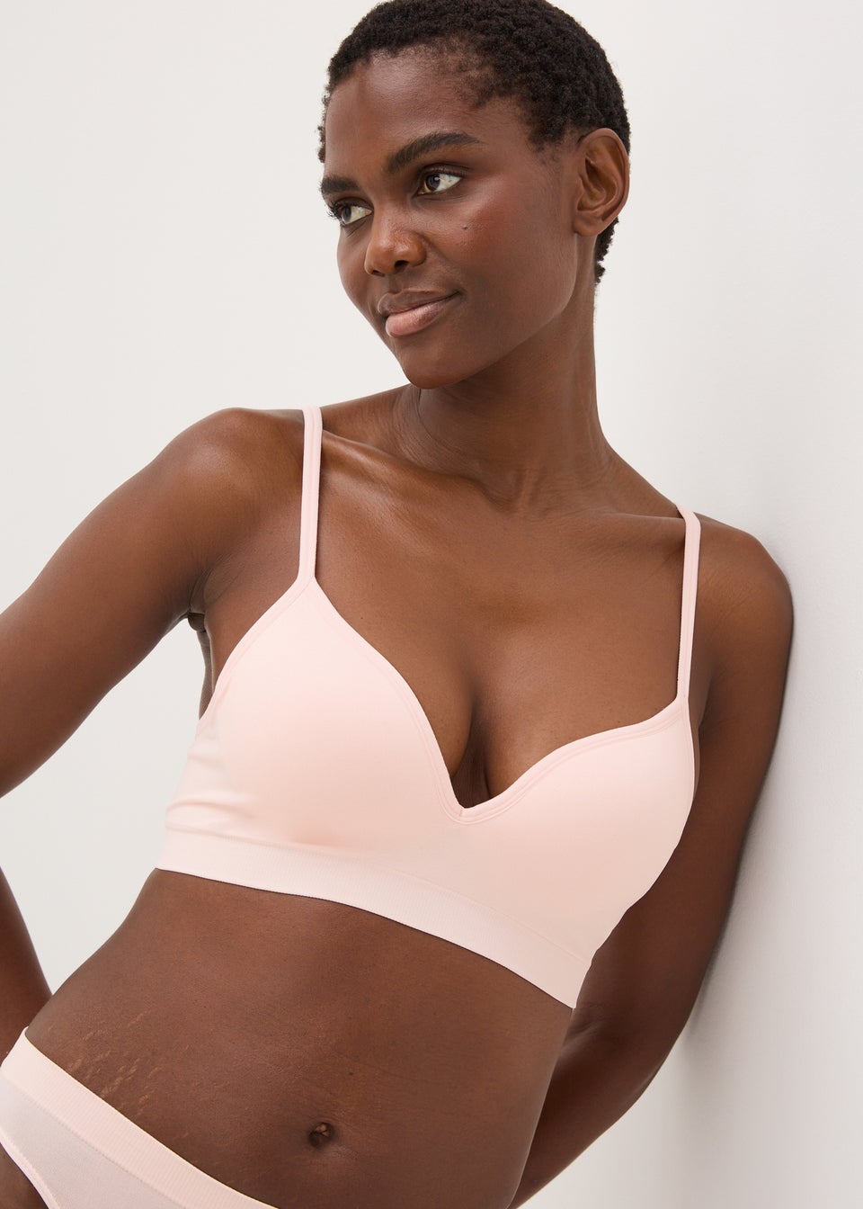 2 Pack Pink Seamless Moulded Bras