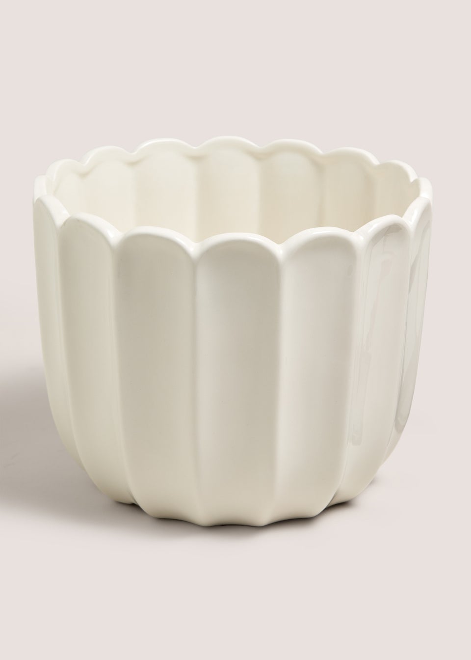 White Scallop Ceramic Planter