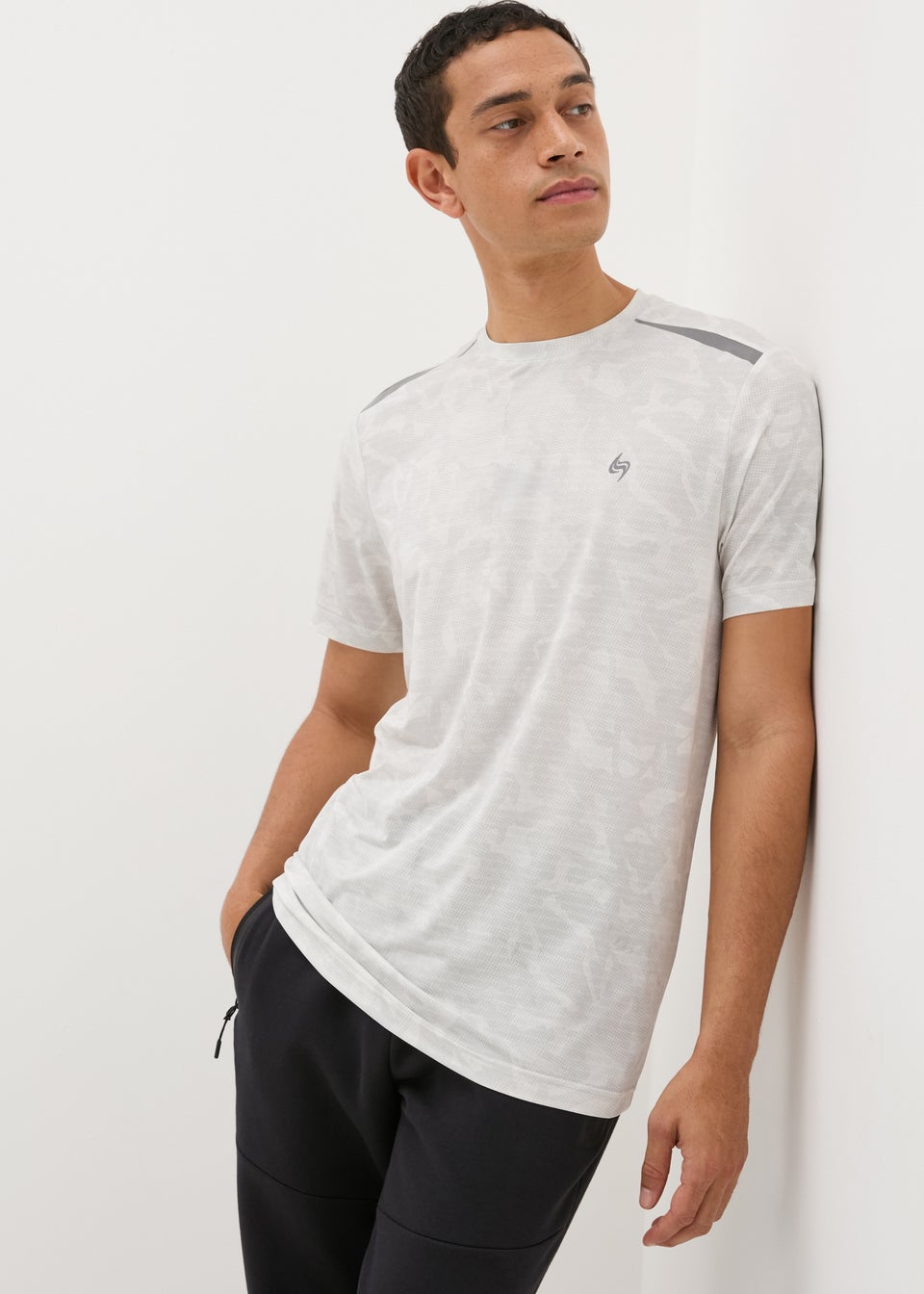 Souluxe White Printed T-Shirt