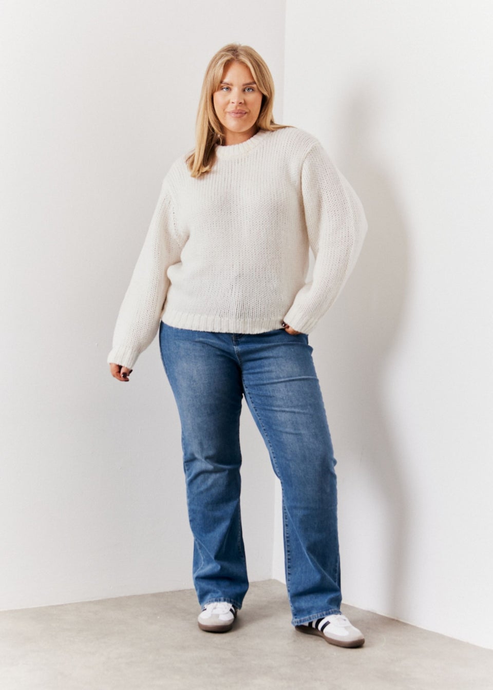 In The Style Jac Jossa Cream Fluffy Jumper